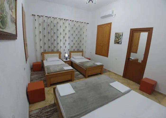 Guest house Urat Gjirokaster
