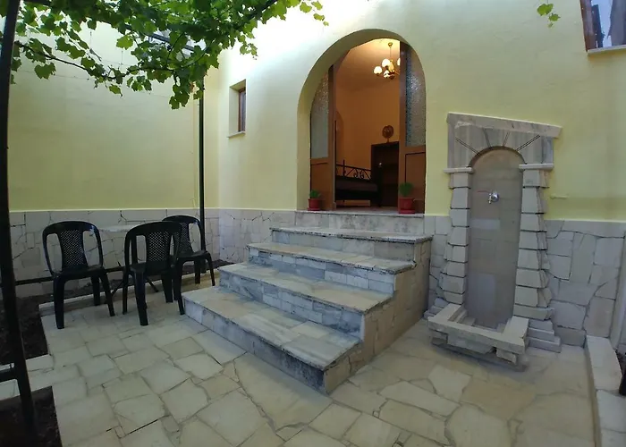 Urat Guest house